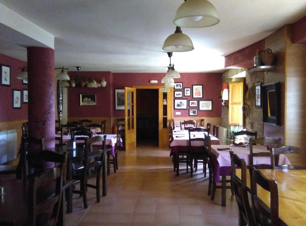 Casa Rural Laguarta - Restaurante Casa de hóspedes Exterior foto