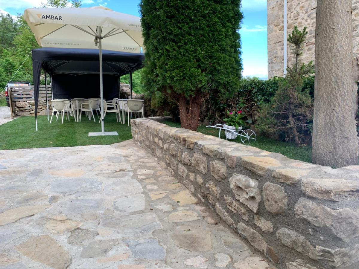 Casa Rural Laguarta - Restaurante Casa de hóspedes Exterior foto